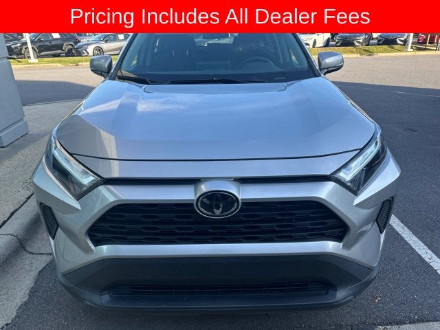 2023 Toyota RAV4 LE
