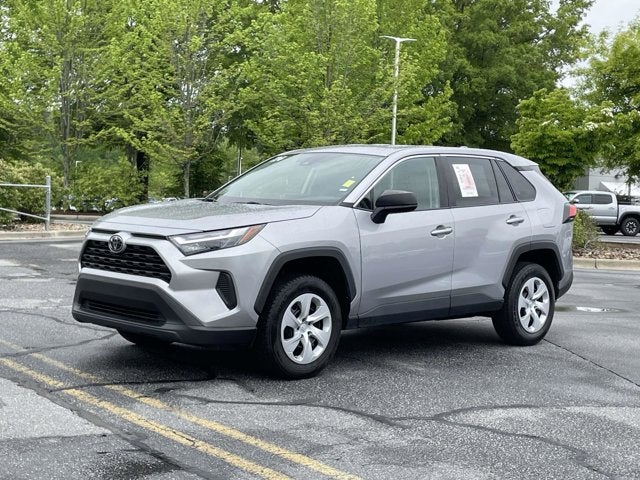 2024 Toyota RAV4 LE