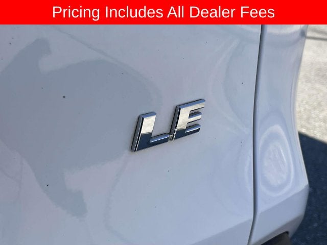 2020 Toyota RAV4 LE