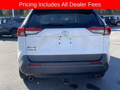2020 Toyota RAV4 LE