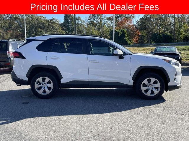 2020 Toyota RAV4 LE