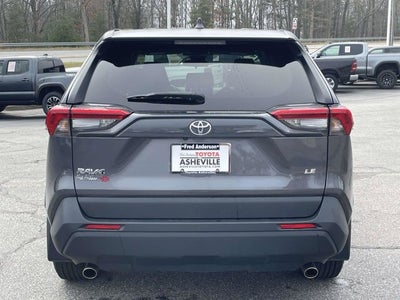 2024 Toyota RAV4 LE