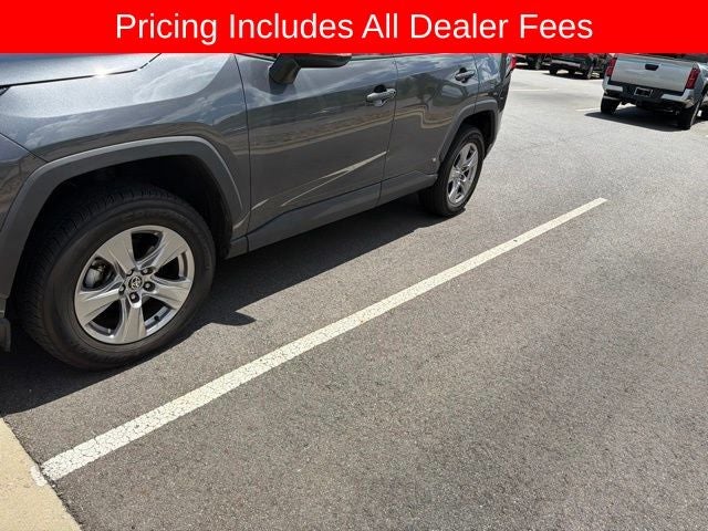 2022 Toyota RAV4 XLE
