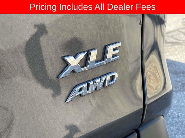 2025 Toyota RAV4 XLE