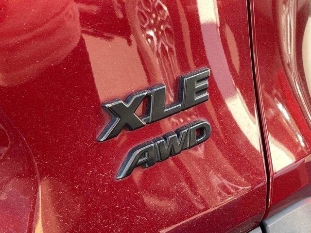 2020 Toyota RAV4 XLE