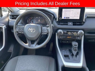 2024 Toyota RAV4 XLE