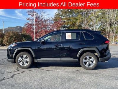 2022 Toyota RAV4 XLE