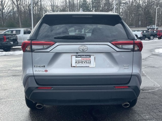 2024 Toyota RAV4 XLE