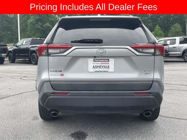 2020 Toyota RAV4 XLE