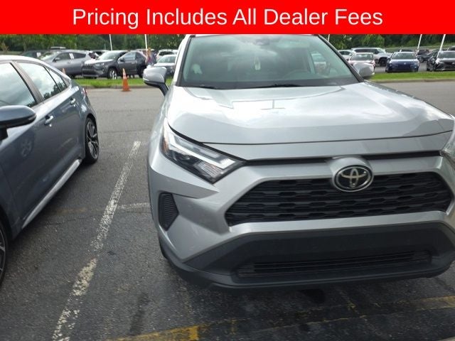 2023 Toyota RAV4 XLE