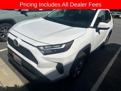 2022 Toyota RAV4 XLE