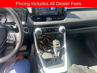 2022 Toyota RAV4 XLE