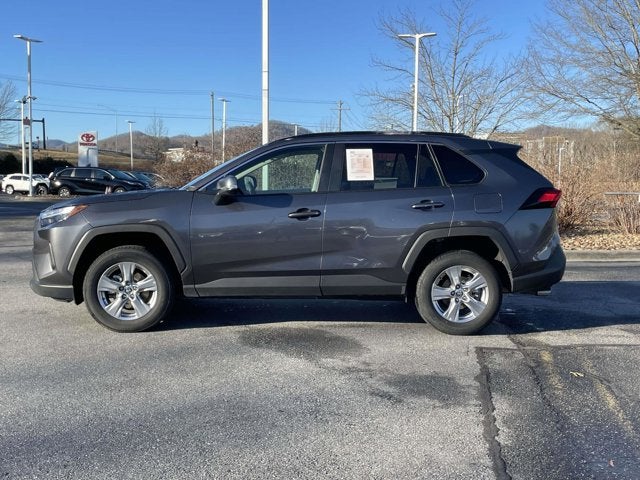 Used 2024 Toyota RAV4 XLE with VIN 2T3W1RFV3RC281011 for sale in Northfield, Minnesota