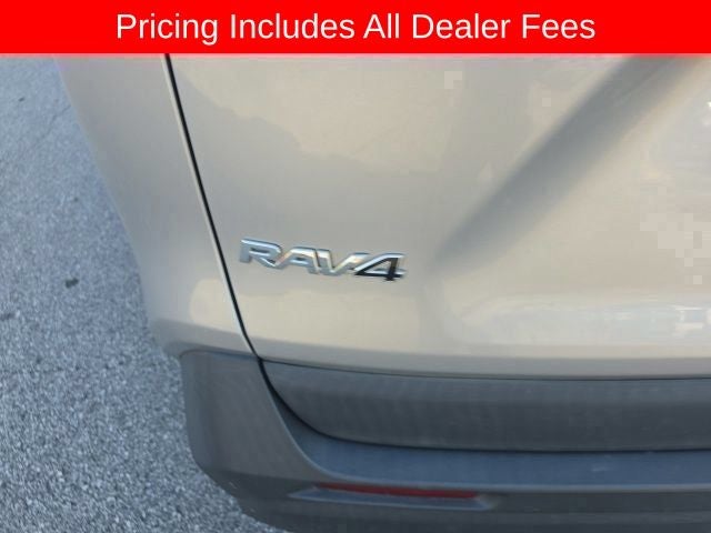 2020 Toyota RAV4 XLE