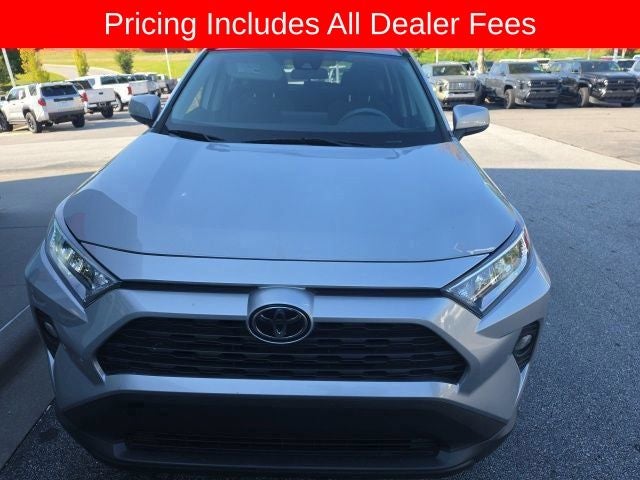 2020 Toyota RAV4 XLE