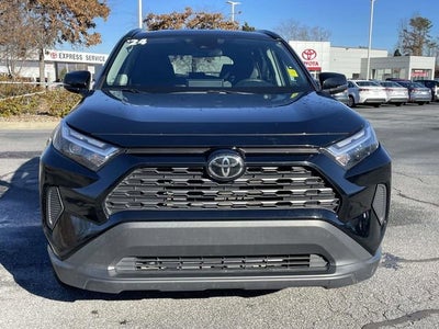 2024 Toyota RAV4 XLE