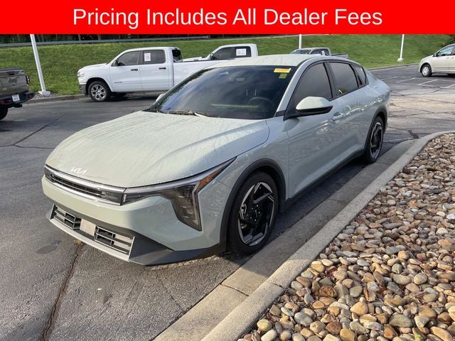 2025 Kia K4 EX