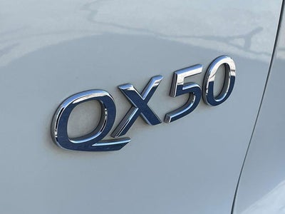 2021 INFINITI QX50 LUXE