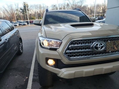 2017 Toyota Tacoma TRD Sport