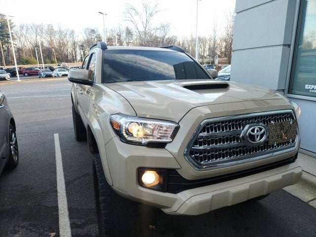 2017 Toyota Tacoma TRD Sport