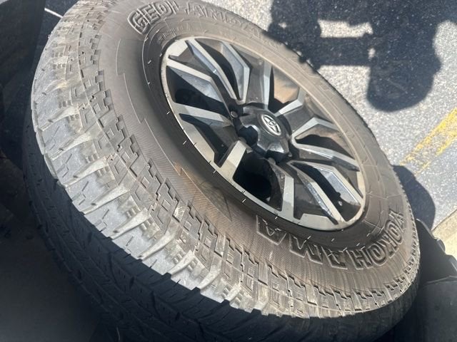 2020 Toyota Tacoma TRD Sport