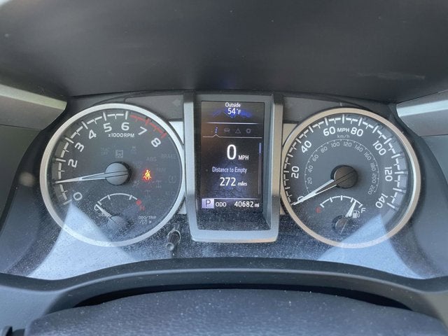 2022 Toyota TACOMA SR5 SR5