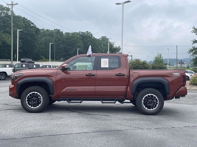 2025 Toyota Tacoma TRD Off-Road