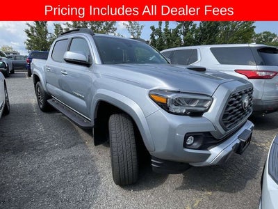 2022 Toyota Tacoma TRD Sport V6