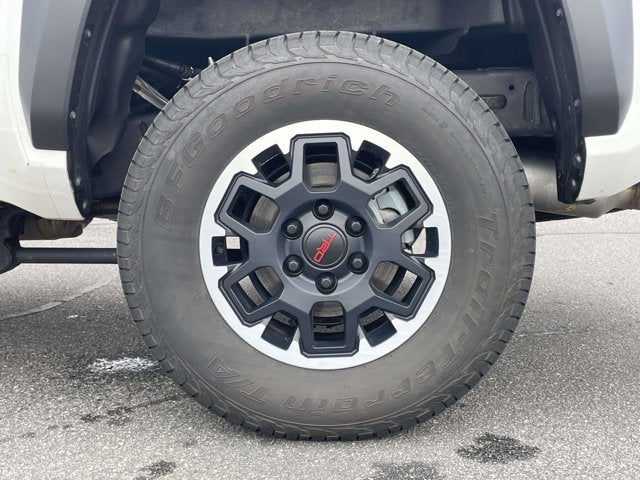 2024 Toyota Tacoma TRD Off-Road