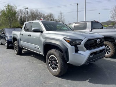 2024 Toyota Tacoma TRD Off-Road