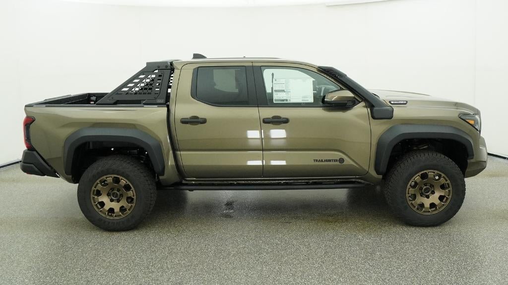 2026 Toyota Tacoma i-FORCE MAX Trailhunter