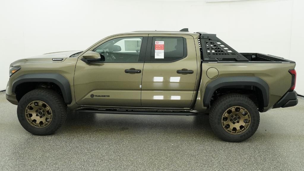 2026 Toyota Tacoma i-FORCE MAX Trailhunter