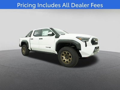 2026 Toyota Tacoma i-FORCE MAX Trailhunter