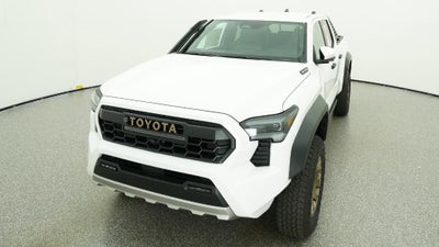 2026 Toyota Tacoma i-FORCE MAX Trailhunter