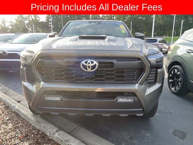 2025 Toyota Tacoma i-FORCE MAX TRD Sport