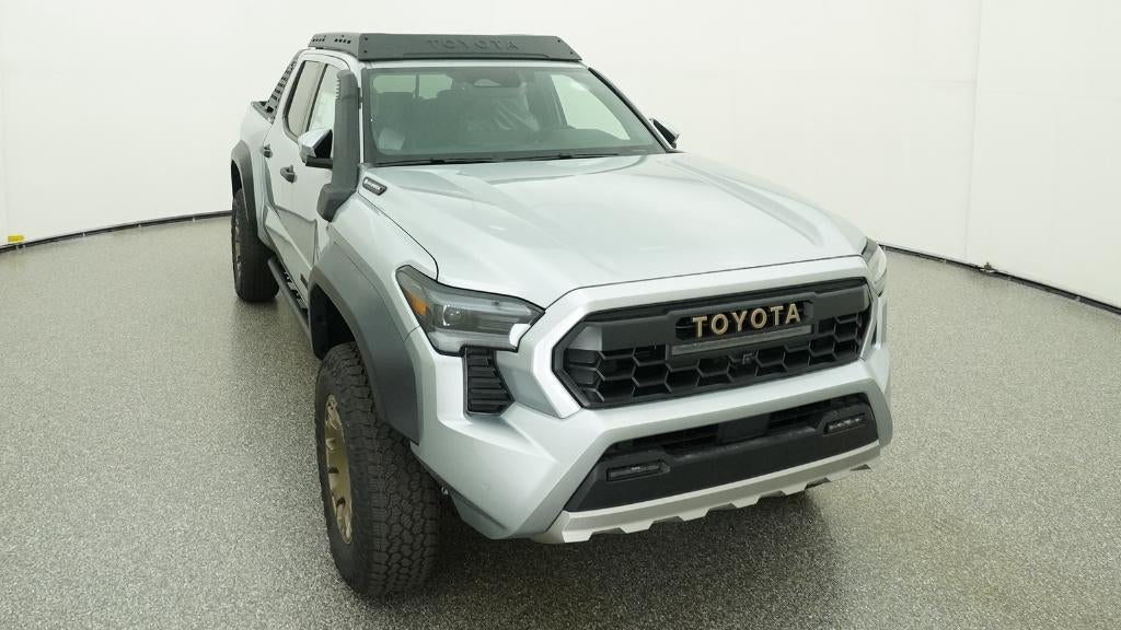 2026 Toyota Tacoma i-FORCE MAX Trailhunter