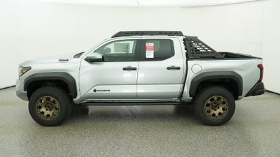 2026 Toyota Tacoma i-FORCE MAX Trailhunter