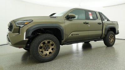 2026 Toyota Tacoma i-FORCE MAX Trailhunter