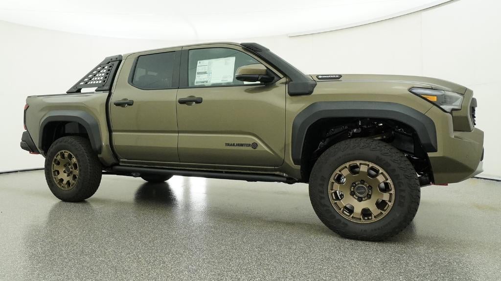 2026 Toyota Tacoma i-FORCE MAX Trailhunter