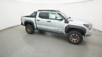 2025 Toyota Tacoma i-FORCE MAX Trailhunter