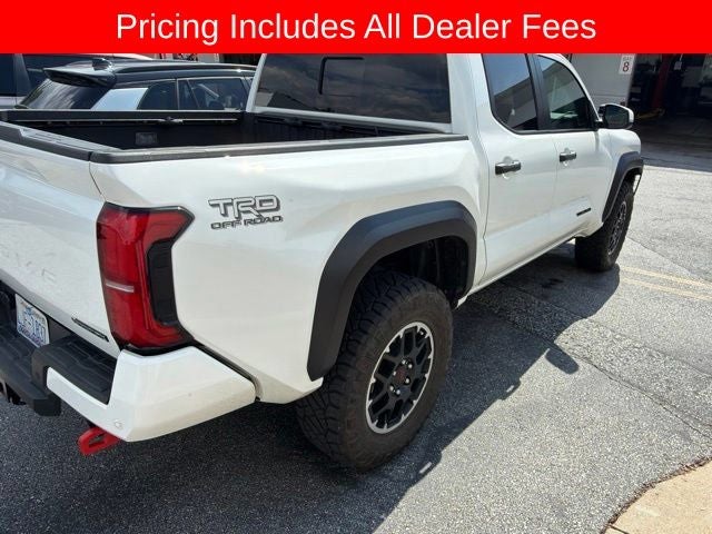 2025 Toyota Tacoma i-FORCE MAX TRD Off Road