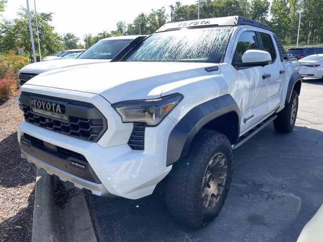 2025 Toyota Tacoma Hybrid Trailhunter