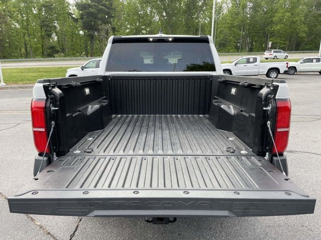 2025 Toyota TACOMA SR SR