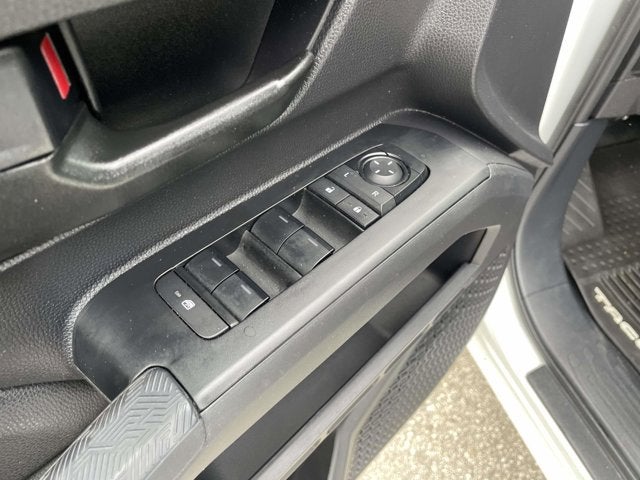 2025 Toyota TACOMA SR SR