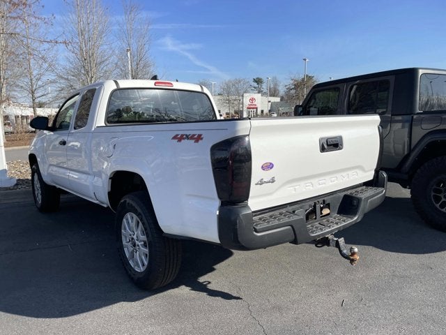 2022 Toyota Tacoma SR