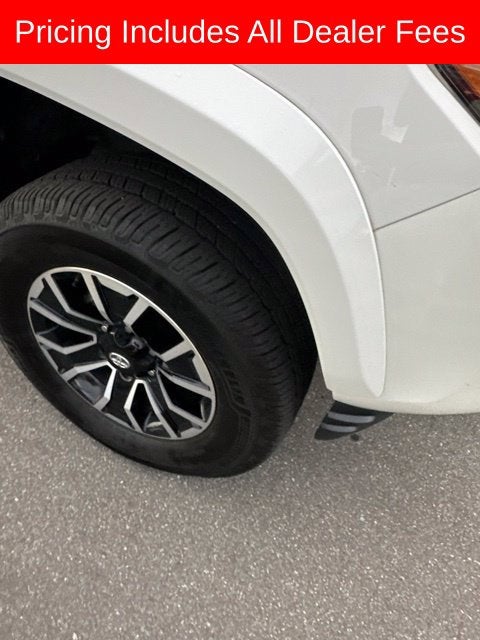 2022 Toyota Tacoma TRD Sport V6