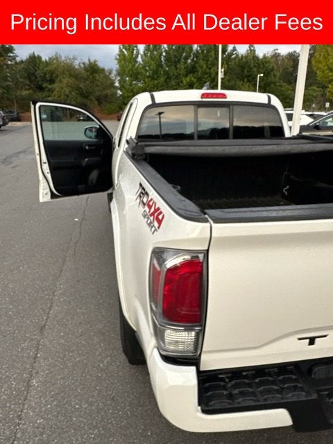 2022 Toyota Tacoma TRD Sport V6