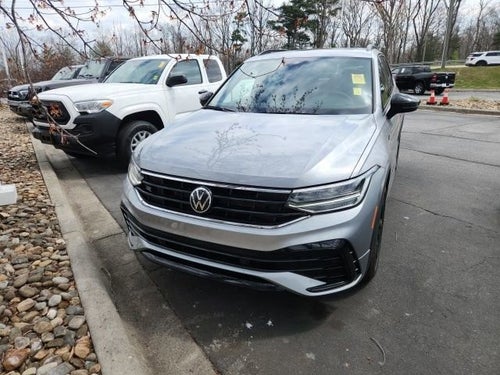 2024 Volkswagen Tiguan 2.0T SE R-Line Black