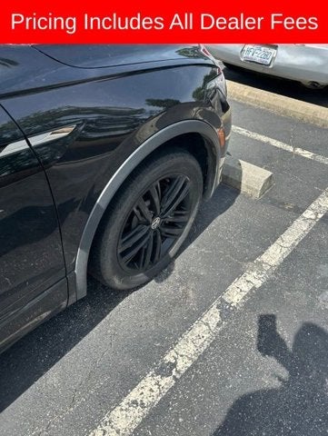 2022 Volkswagen Tiguan 2.0T SE R-Line Black