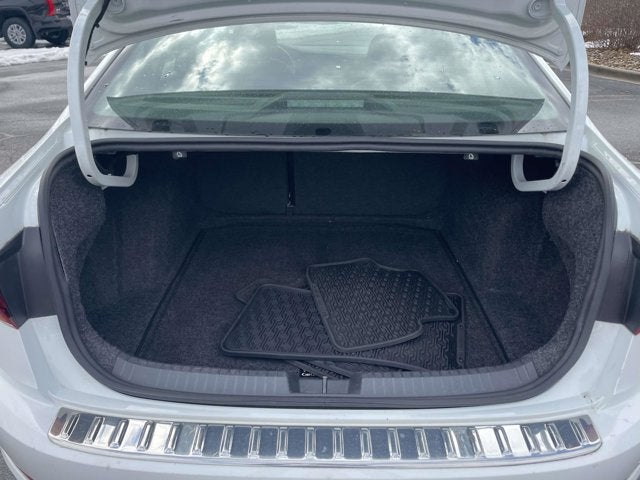 2019 Volkswagen Jetta R-Line